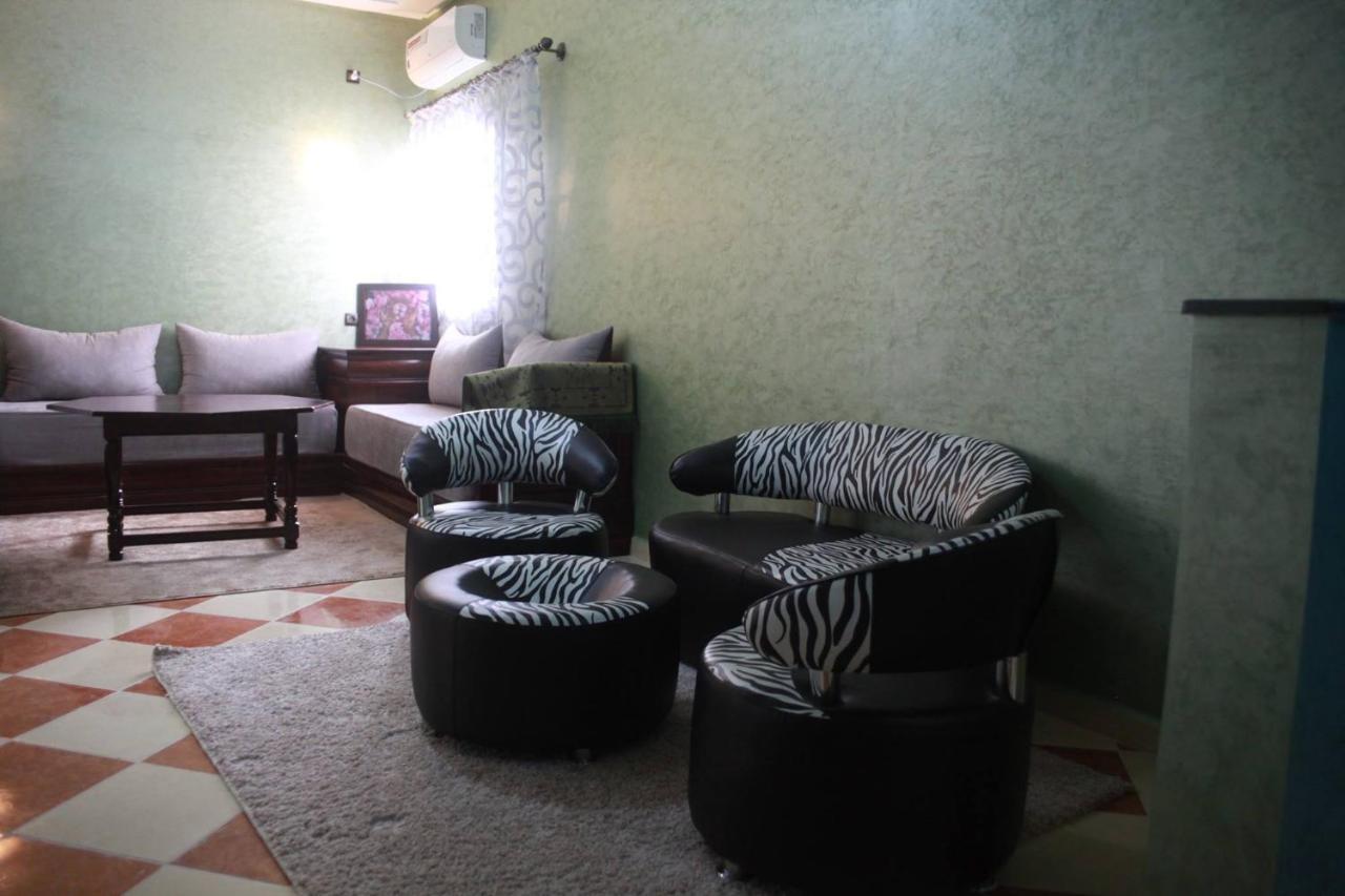 Residence Dikre Ouarzazate Bagian luar foto